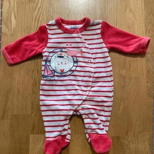 Pyjama garçon – Taille naissance – Très bon état